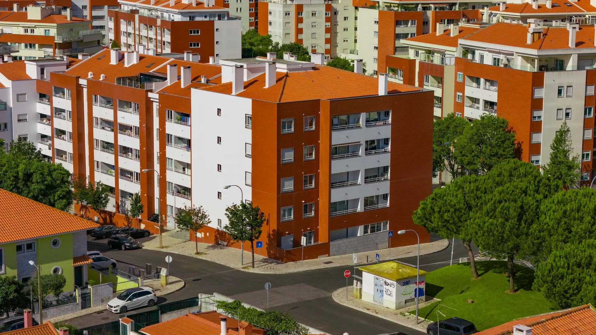 Cascais Coastal Apartment — Real Estate