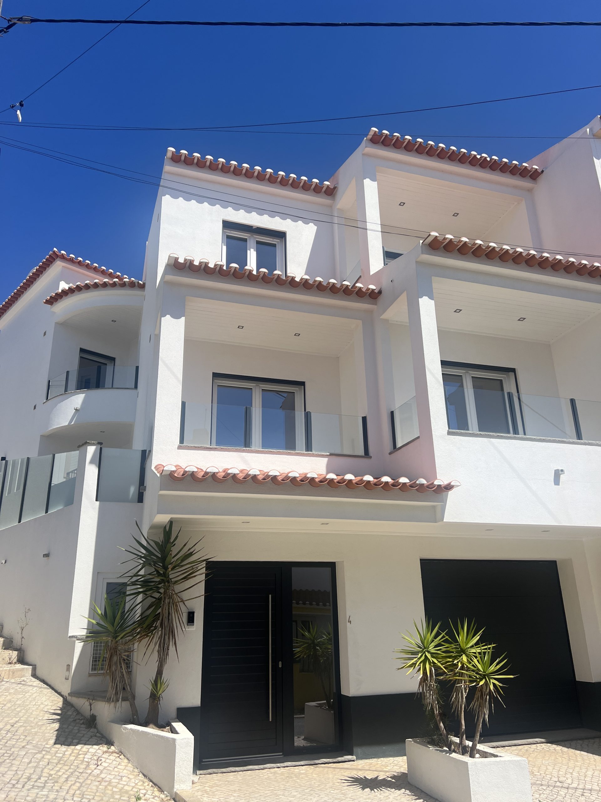 Ericeira Ocean Villa — Real Estate